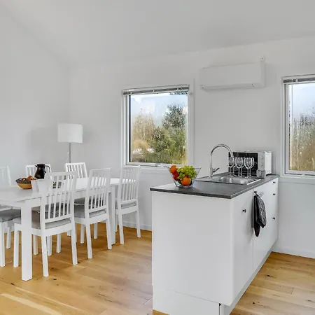 3 Bedroom Awesome In Semesterbostad Vordingborg