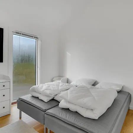 3 Bedroom Awesome In Feriehus