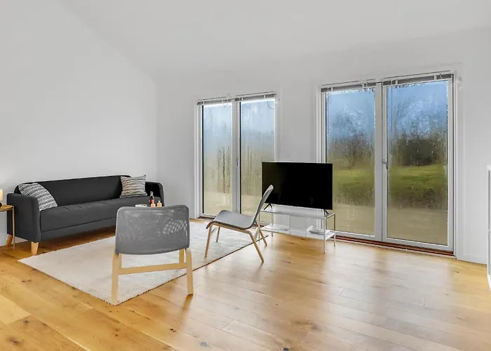 3 Bedroom Awesome In