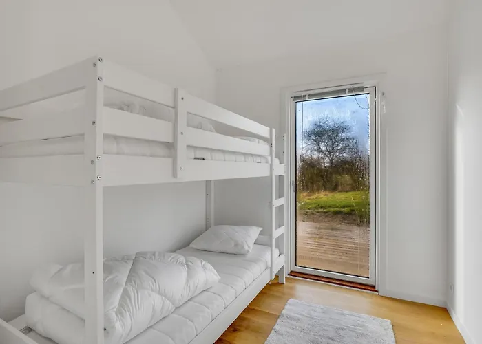Semesterbostad 3 Bedroom Awesome In *